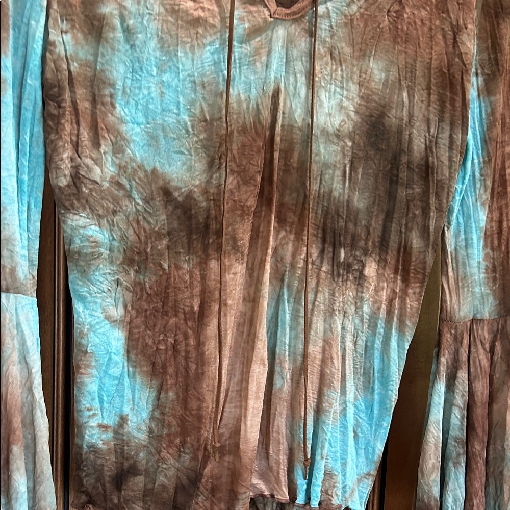 Sans Souci Brown and Blue Tie-Dye Blouse - Picture 3 of 6